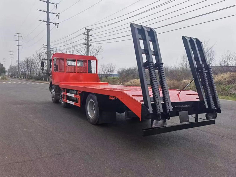 ��������С���Sƽ���\ݔ܇